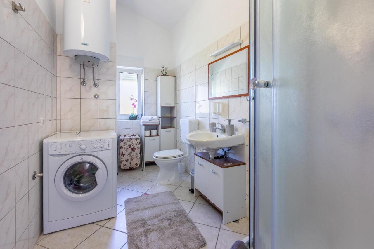 Apartments Porto Драмал Екстериор снимка
