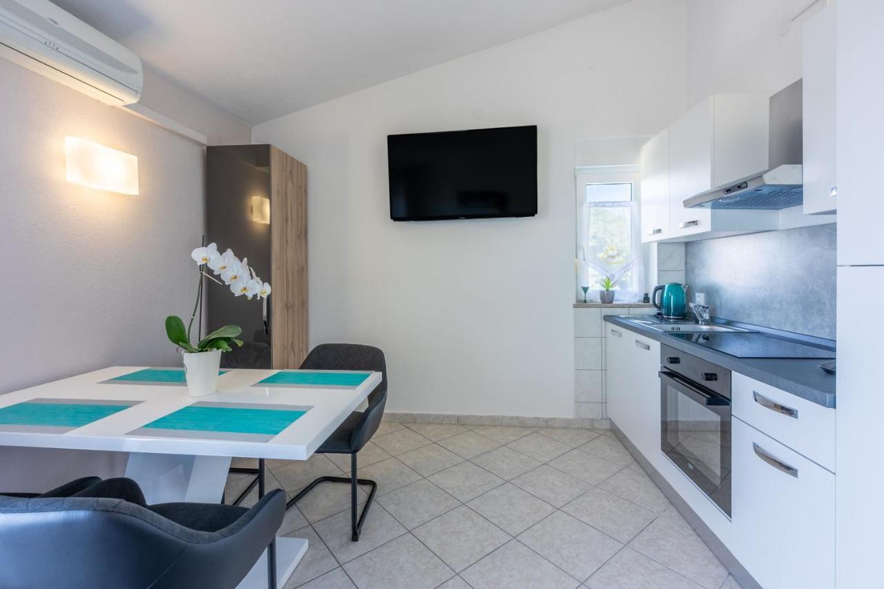 Apartments Porto Драмал Екстериор снимка