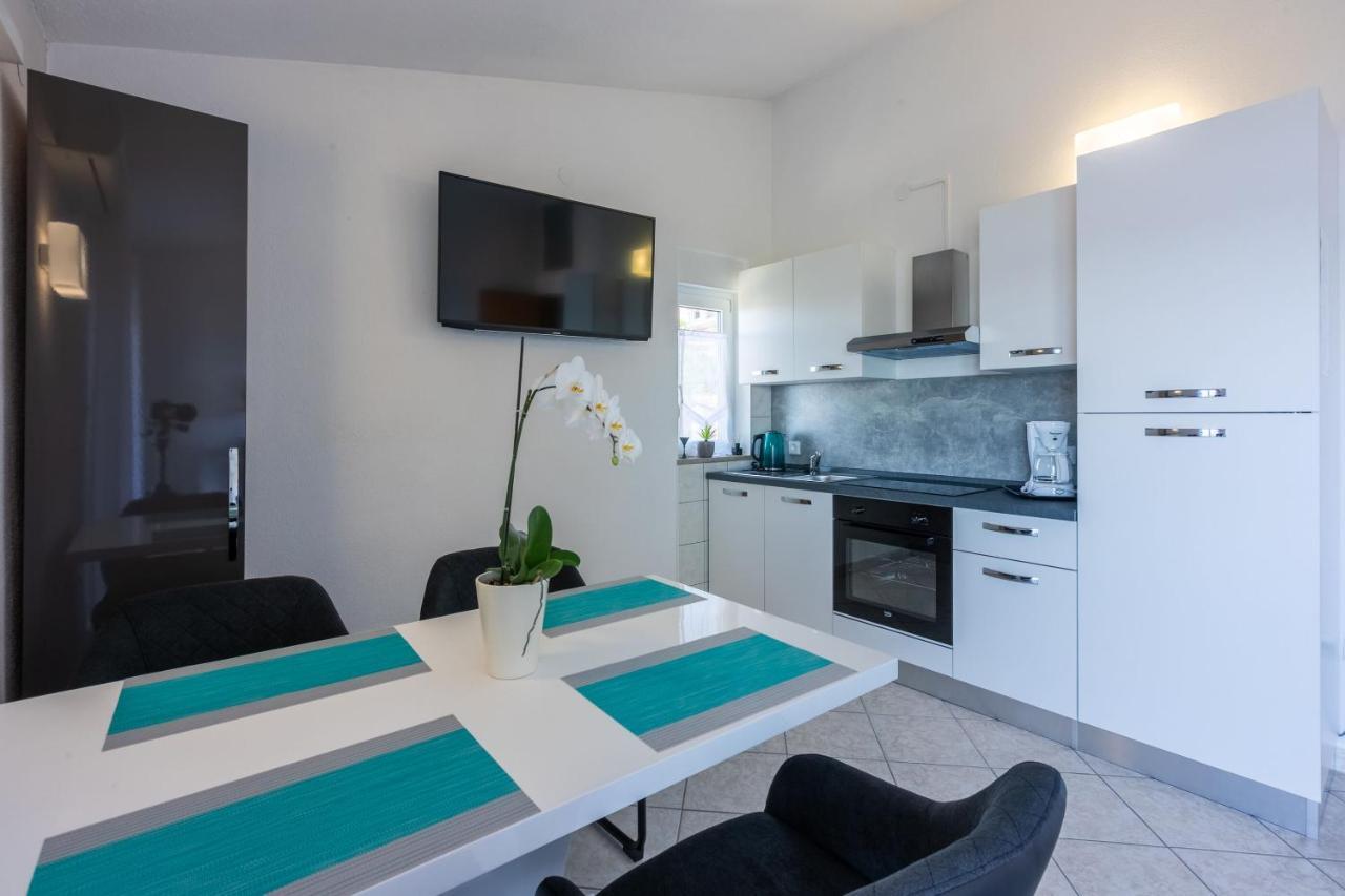 Apartments Porto Драмал Екстериор снимка