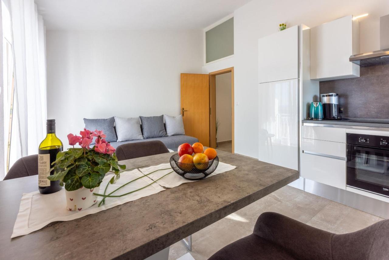 Apartments Porto Драмал Екстериор снимка