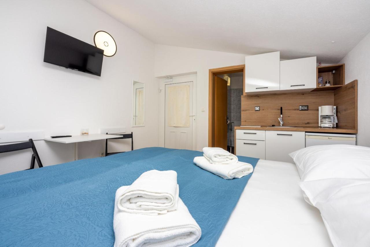Apartments Porto Драмал Екстериор снимка